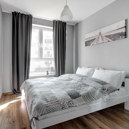 Apartment Warszawa-wlochy Brilliant Warsaw