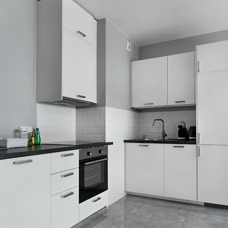 Apartment Warszawa-wlochy Brilliant Warsaw